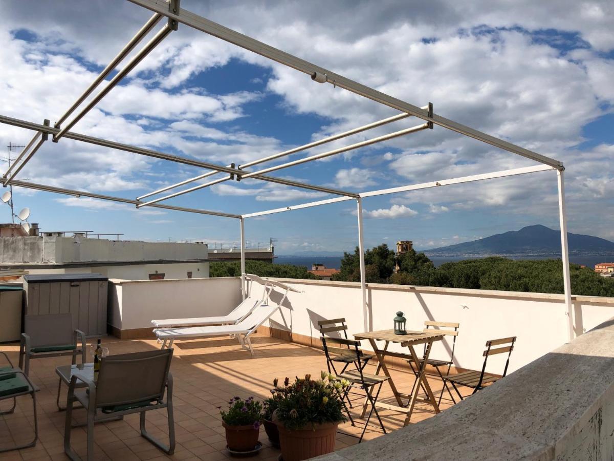Casa Bice Amazing View Of Vesuvius Apartman Sorrento Kültér fotó